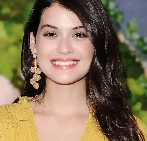 sofia black-d'elia net worth